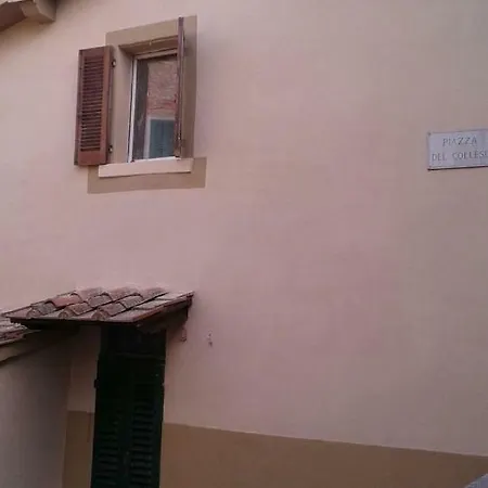 Via Aldobrandeschi 14 * Roccastrada